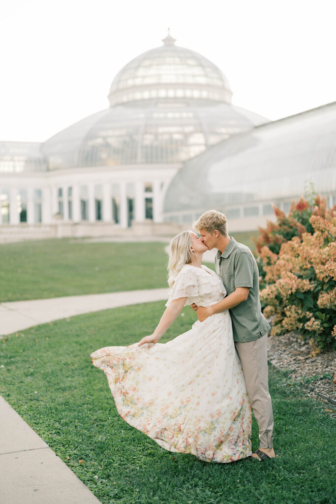 Liv By Grace Photography | A Minneapolis Engagement Session