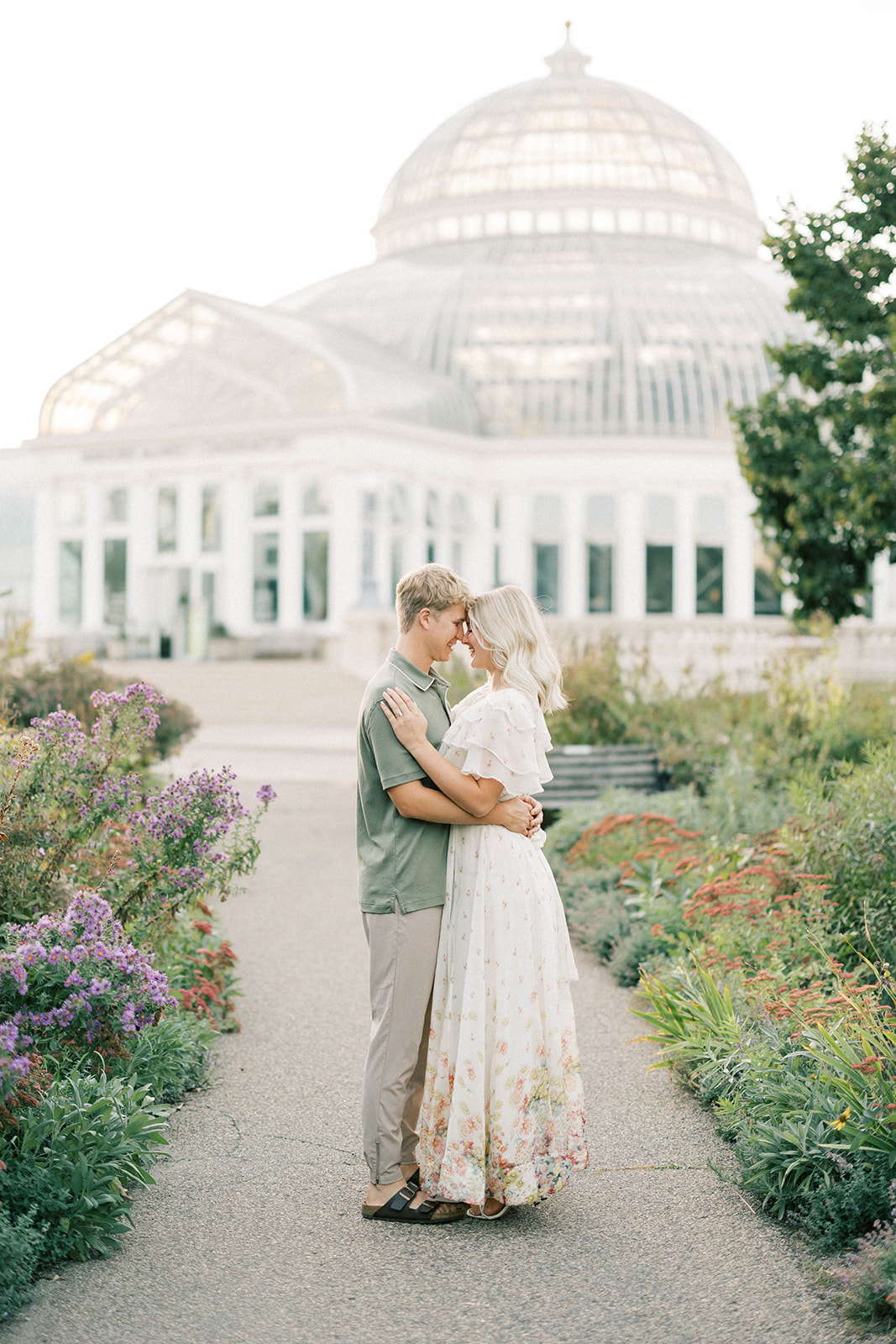 Liv By Grace Photography | A Minneapolis Engagement Session