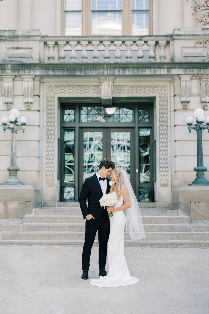 Bride and groom + wedding party, black and white wedding colors