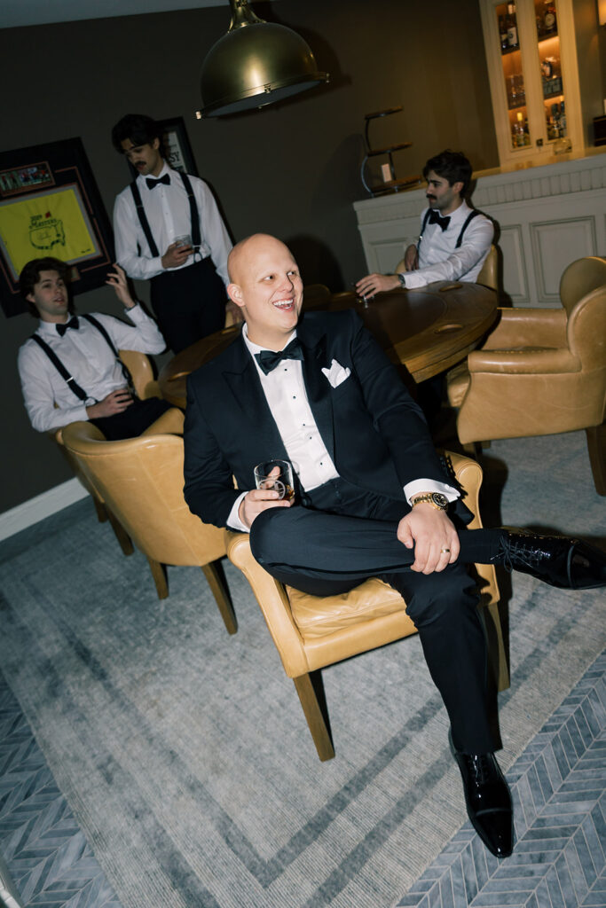 Groom and groomsmen getting ready 