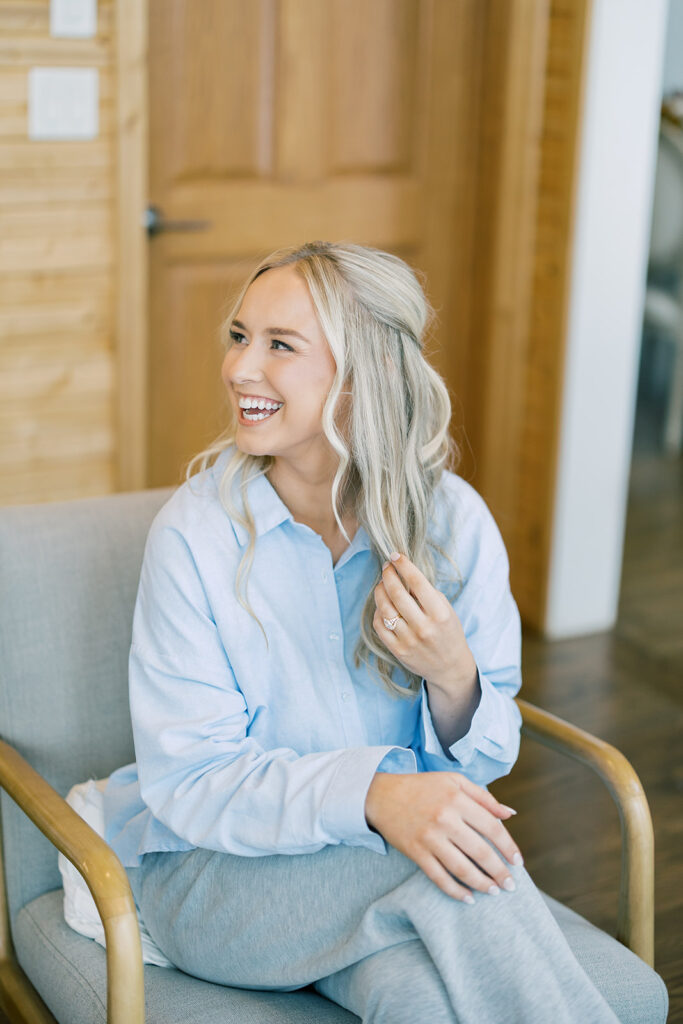 bride's getting ready for an intimate wedding