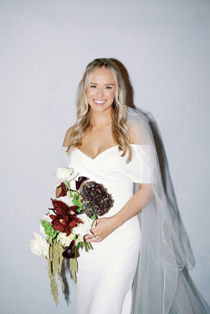 bride and groom flash photos