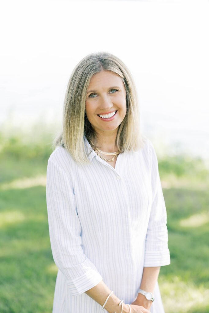Family Portraits, woman posing in front of a lake