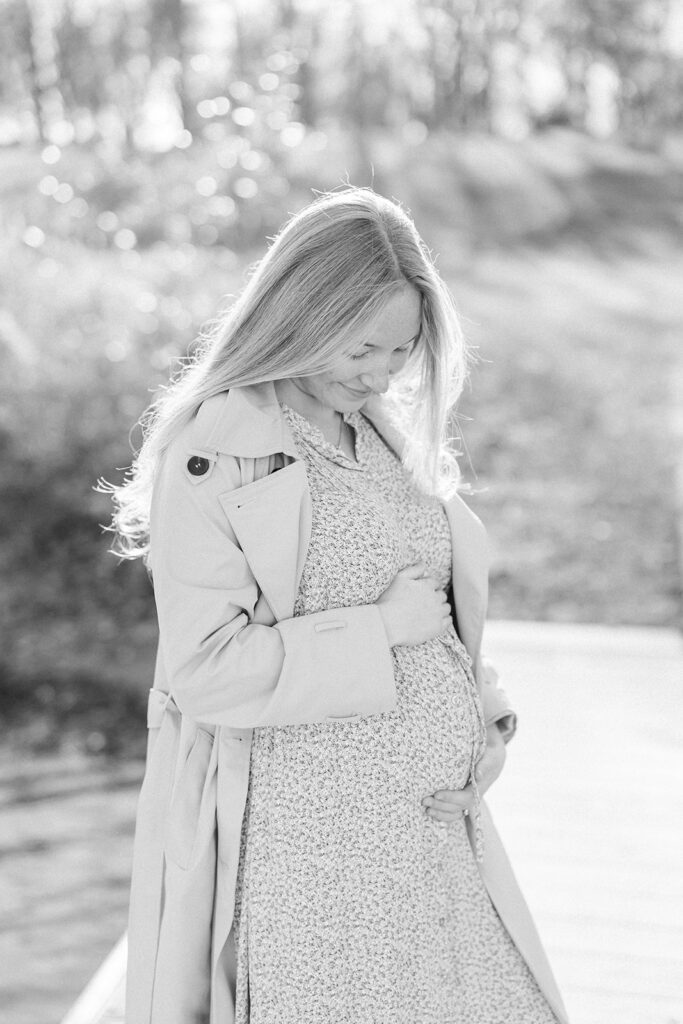 Maternity Session, black and white photo of a mother posing in nature