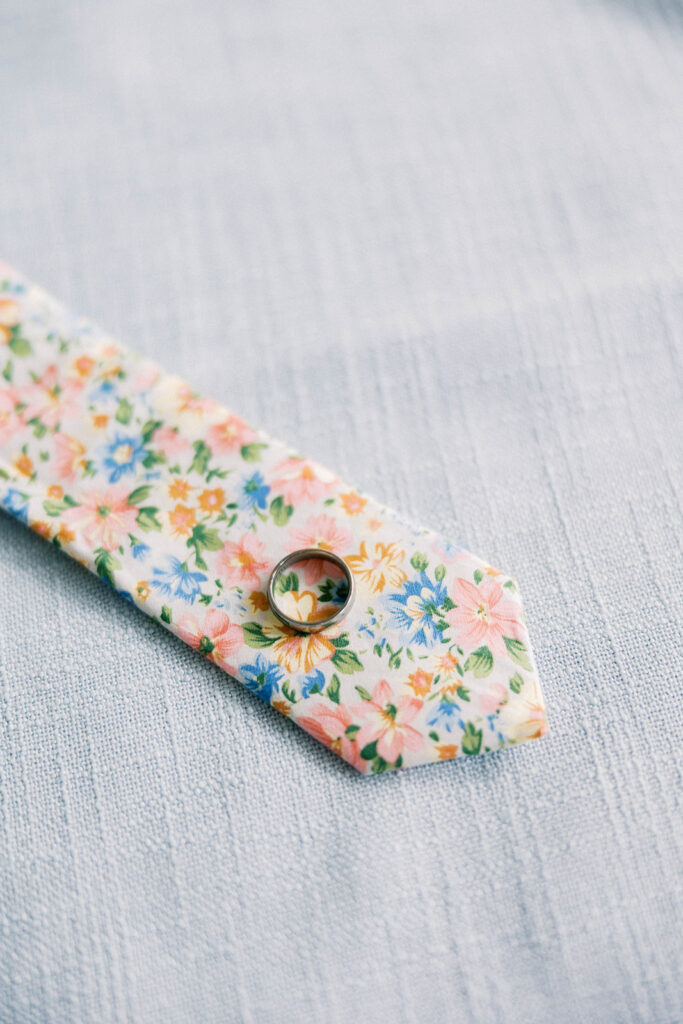 beach wedding details