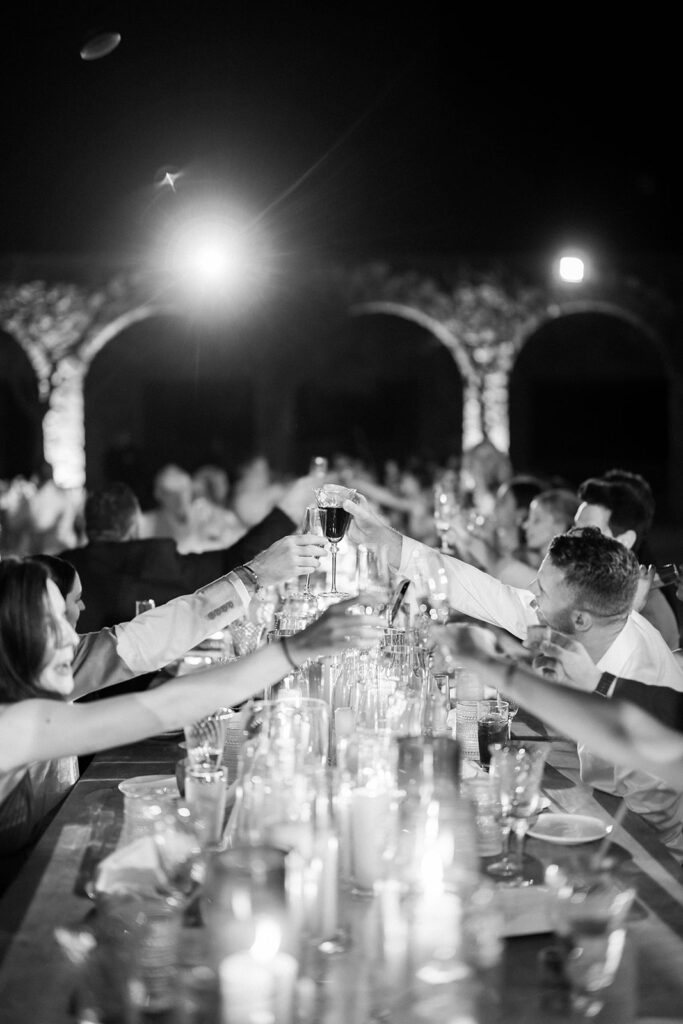 b&w reception