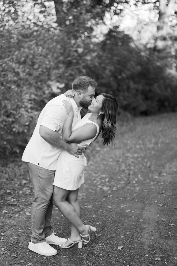 B&W couple portraits In the park