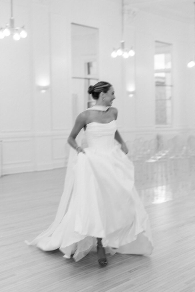 bride running