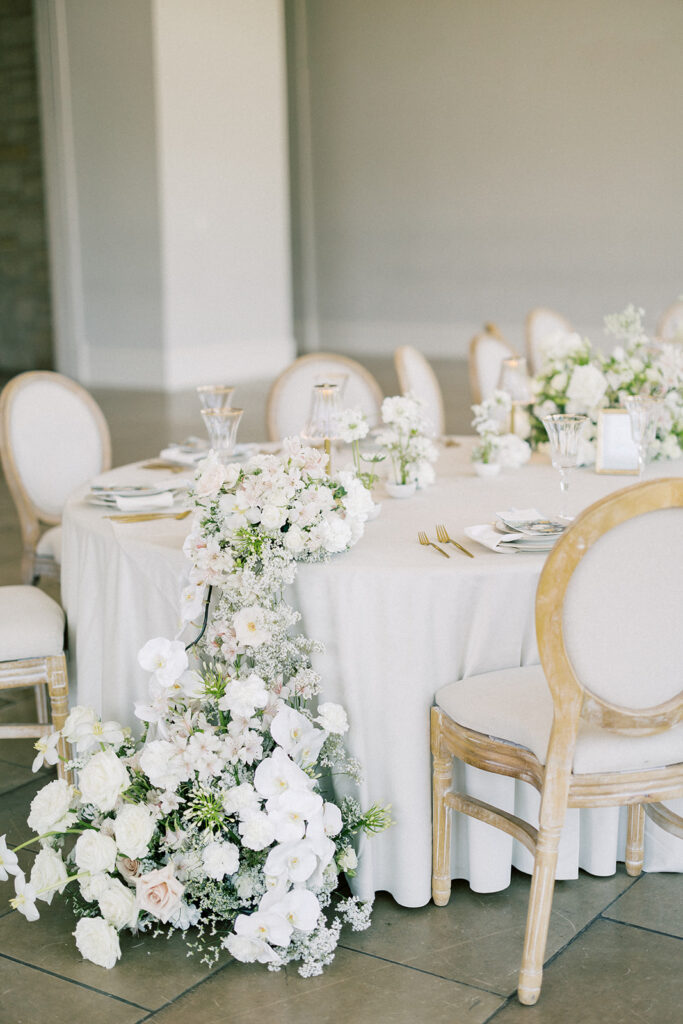 wedding reception tables cape
