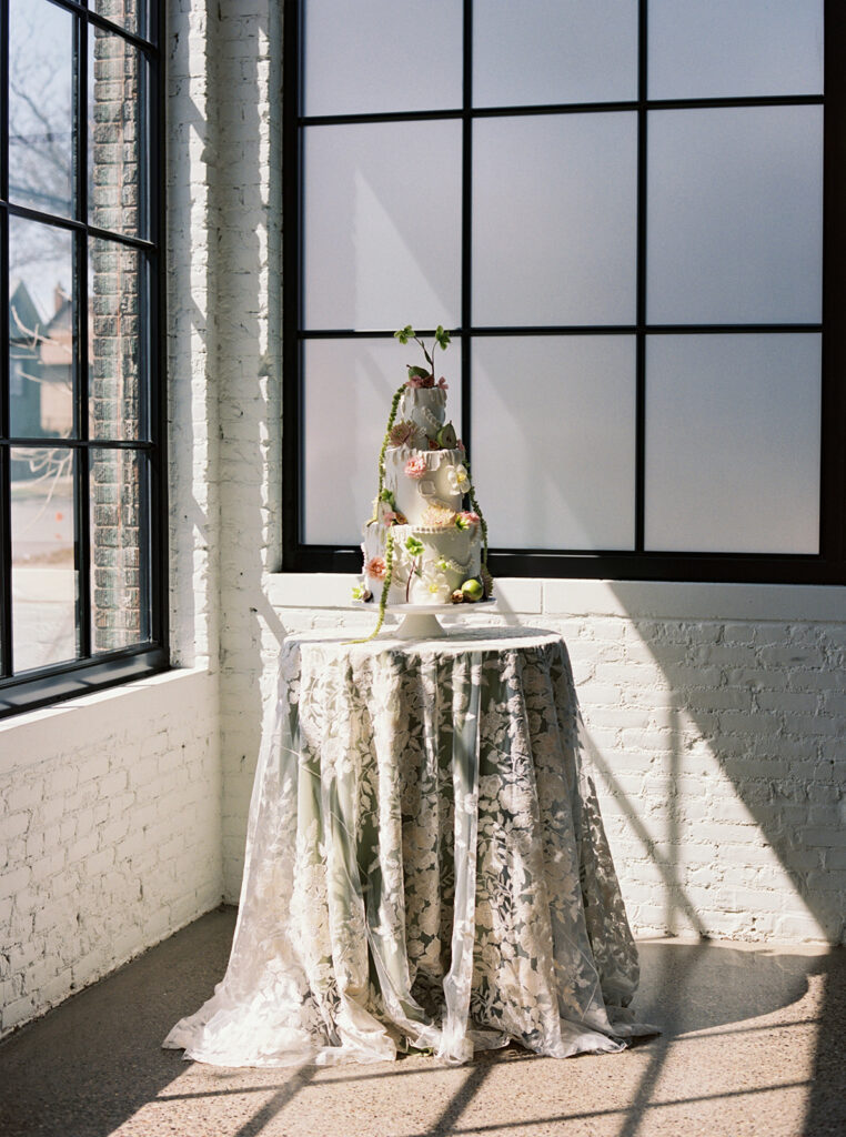 Spring wedding details at The Whim in Minneapolis, MN