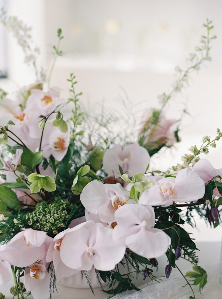 spring wedding florals 