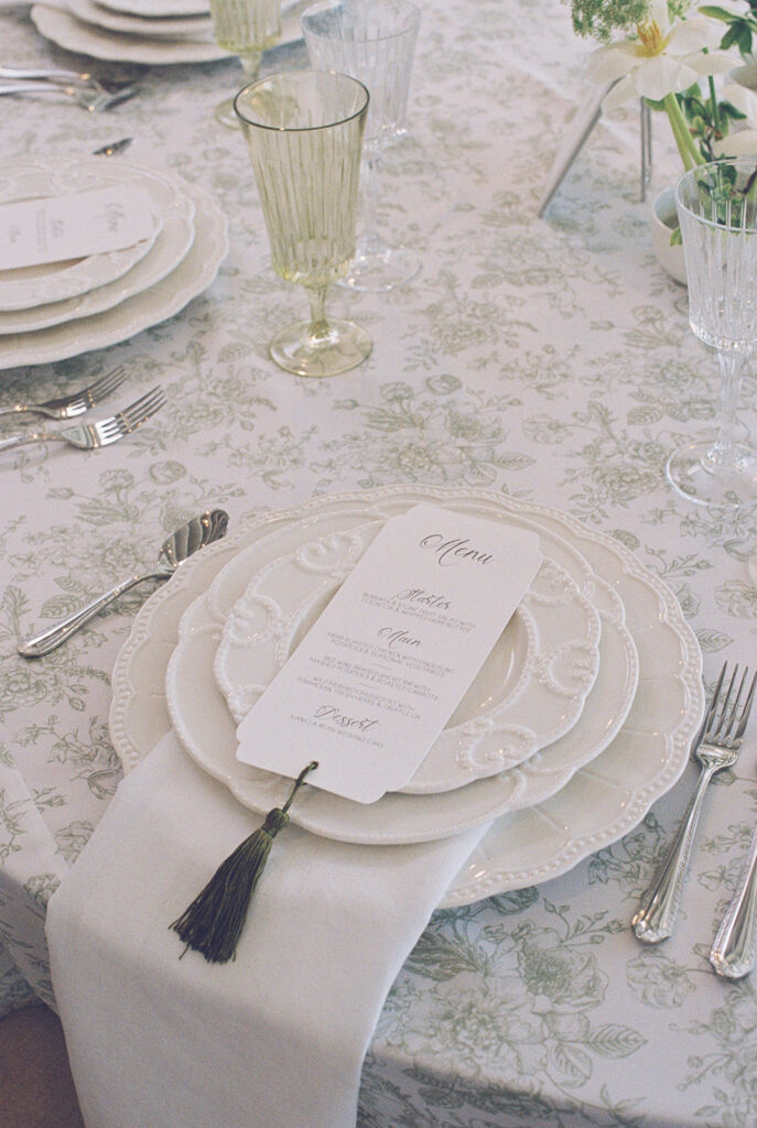 menu table set up 