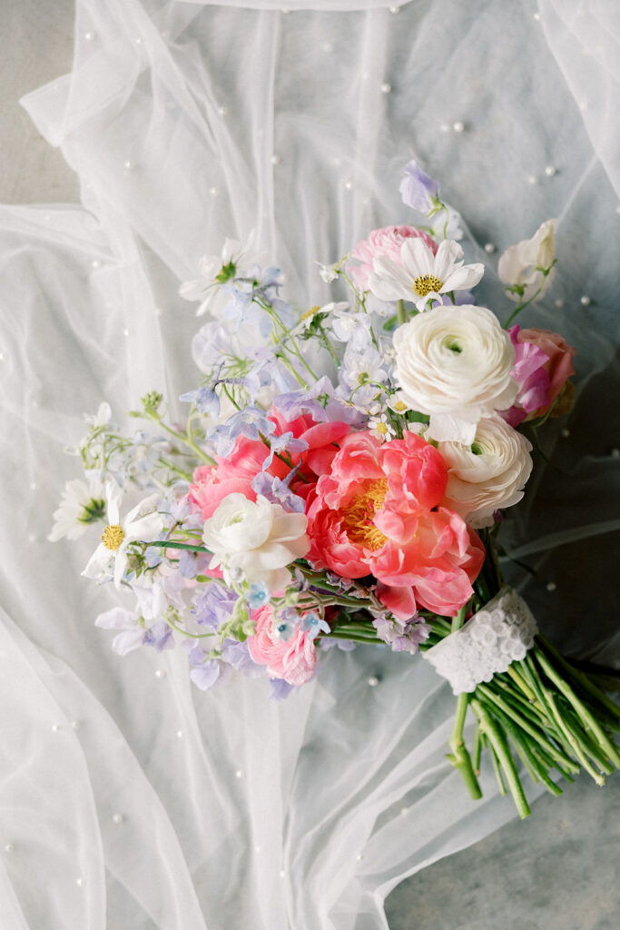 Fargo wedding bouquet