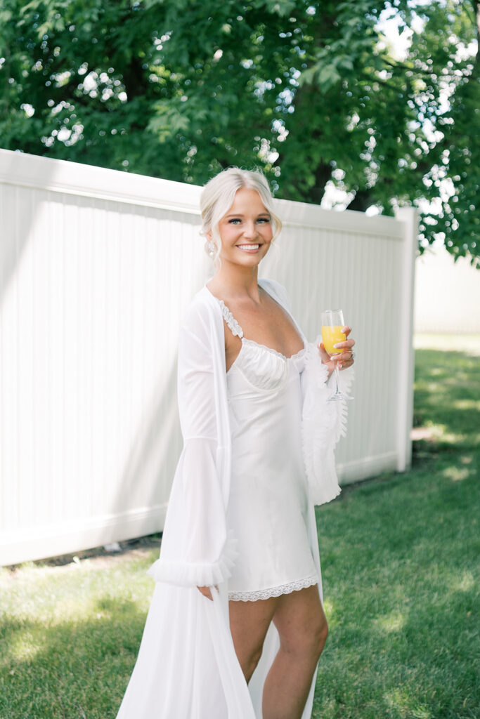 Fargo wedding photographer Liv By Grace Photo