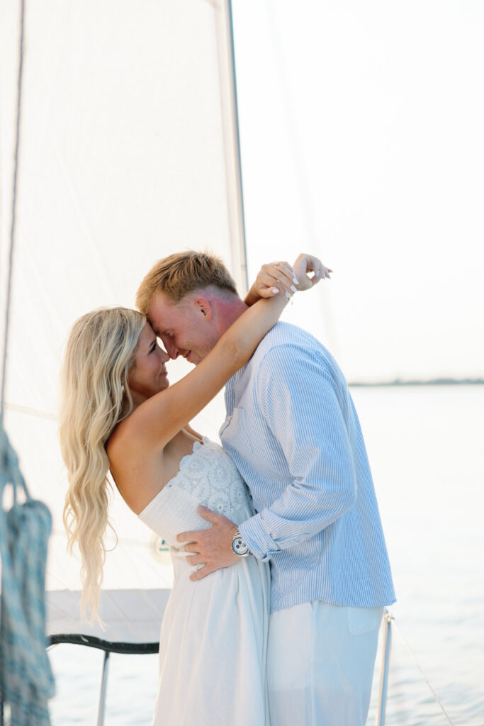 minnestota proposal, sailboat propopsal, midwest engagement photographer, fargo north dakota photographer