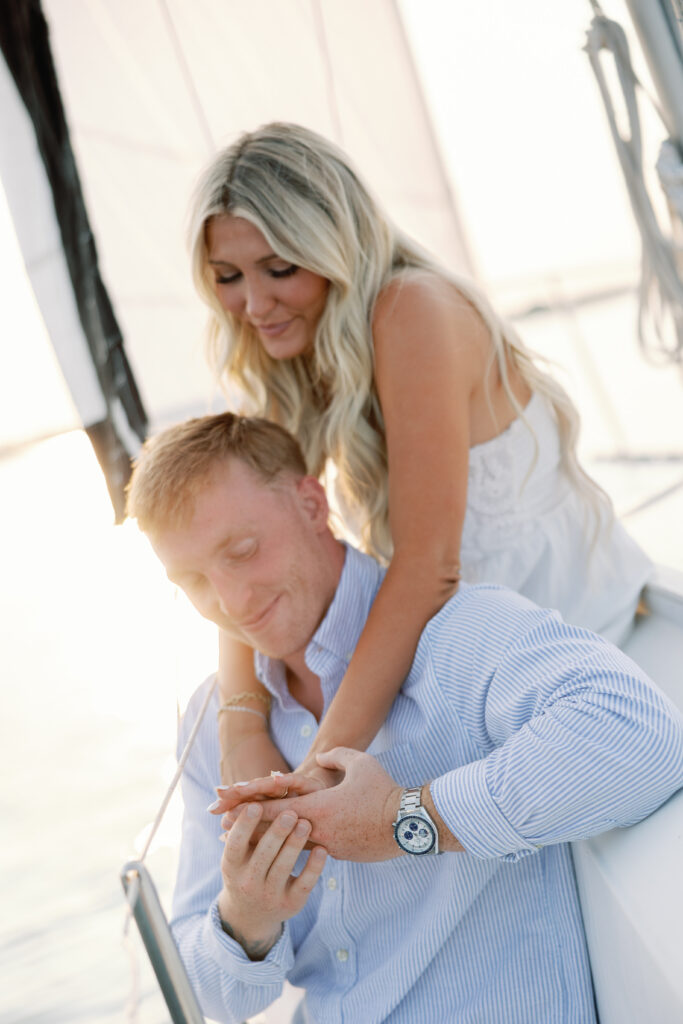 minnestota proposal, sailboat propopsal, midwest engagement photographer, fargo north dakota photographer