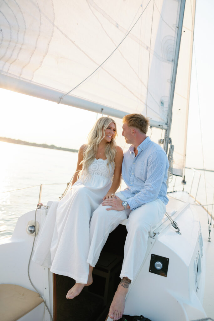 minnestota proposal, sailboat propopsal, midwest engagement photographer, fargo north dakota photographer