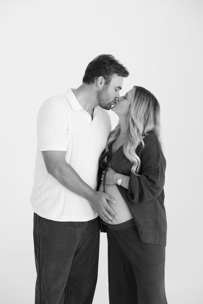 fargo maternity, fargo family photos, maternity photos